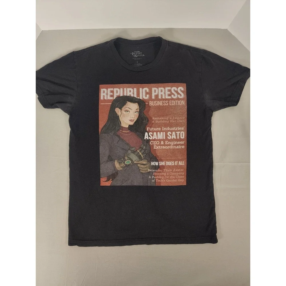 Legend of Korra Asami Sato Republic Press Graphic Tee Black Small